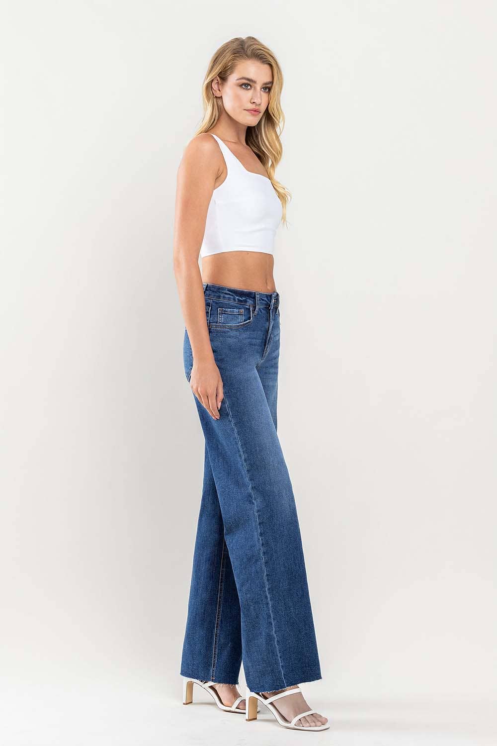 LV1134: Clean Cut Raw Hem Jeans