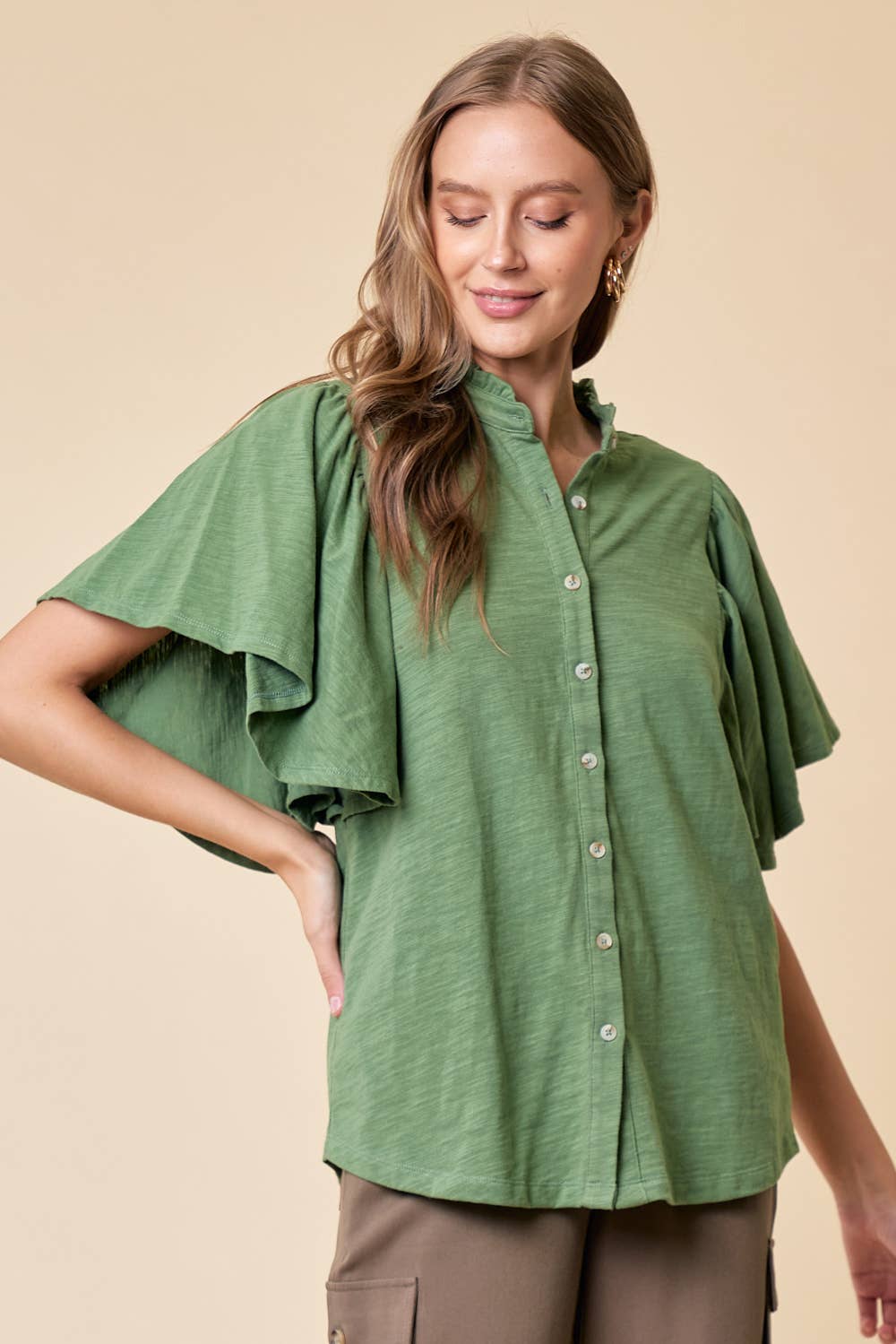 FLUTTER SLEEVE BLOUSE