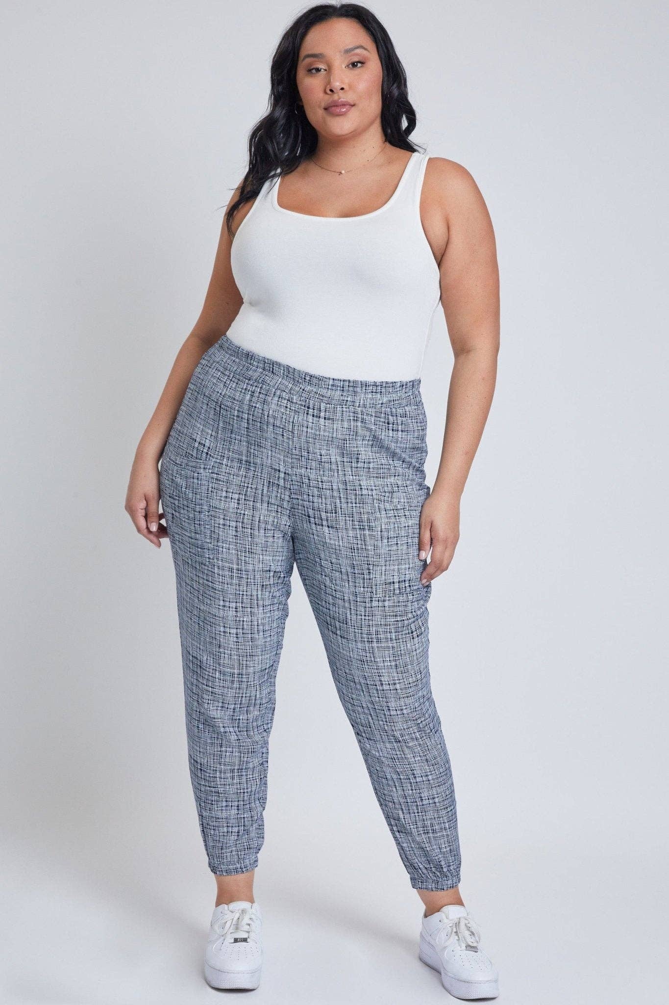 Curvy Lightweight Patch Pocket Pants