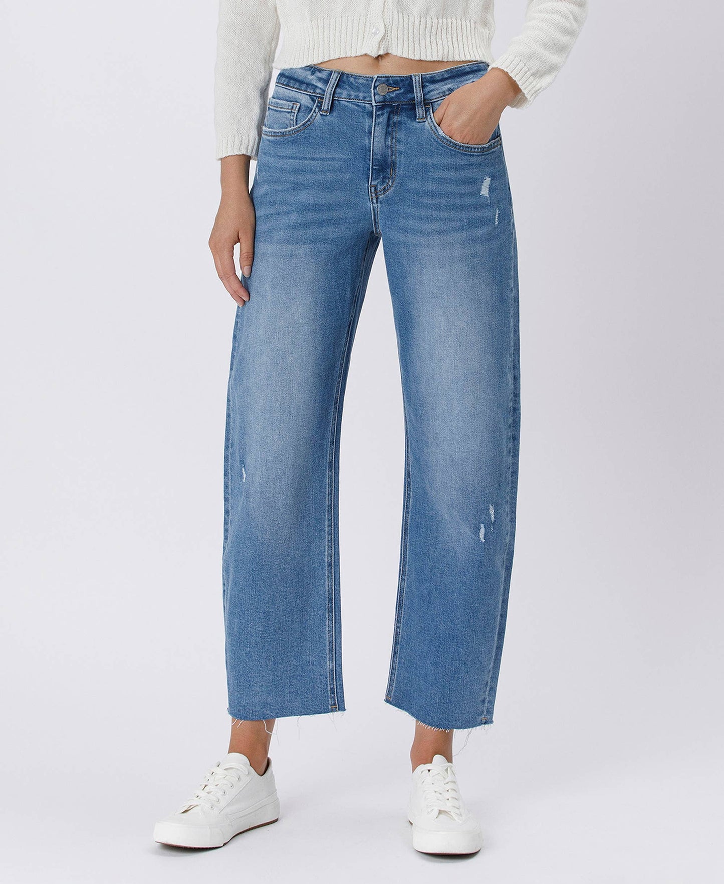 LV1520: Mild Barrel Jeans