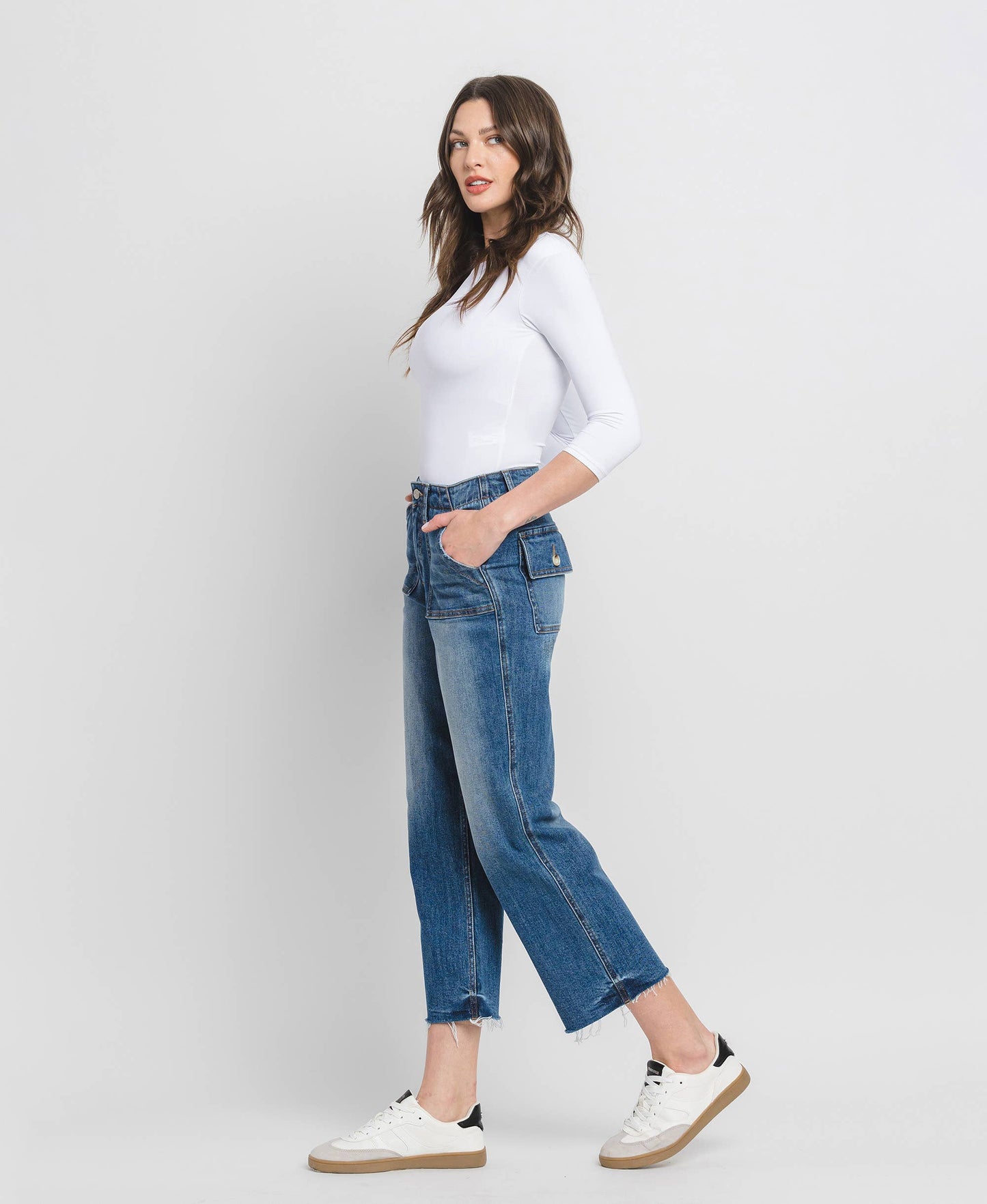 LV1355: HIGH RISE CROP UTILITY POCKET STRAIGHT JEANS