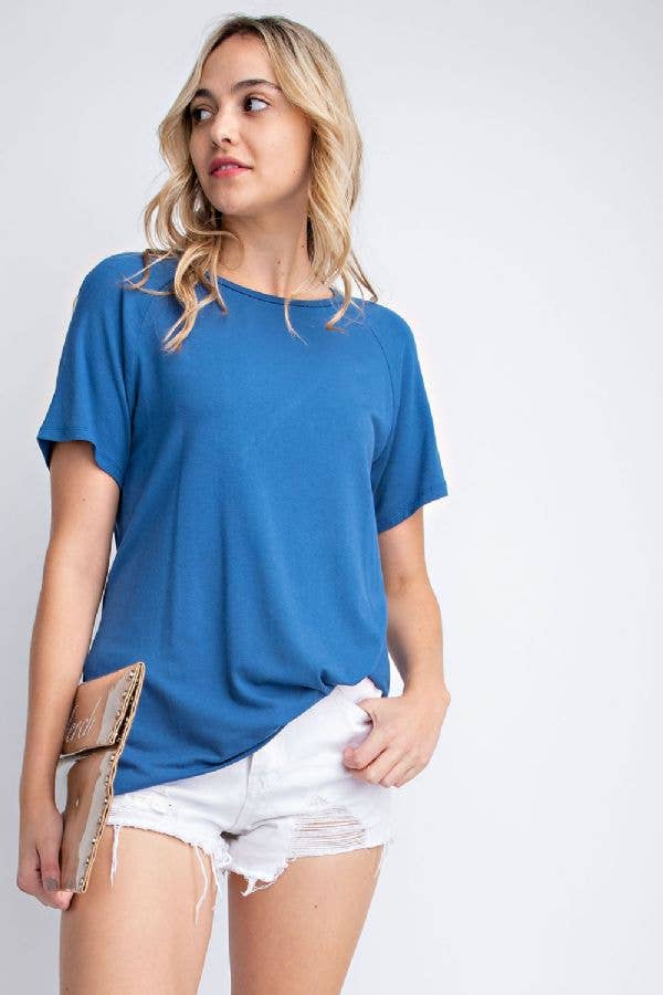Basic Scoop-neck Tee