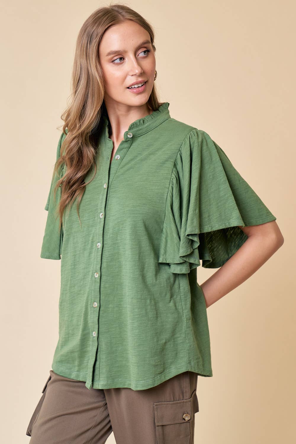 FLUTTER SLEEVE BLOUSE