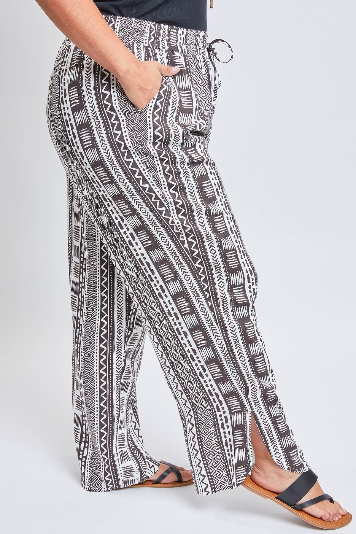 Curvy Linen Tribal Stripe Pant