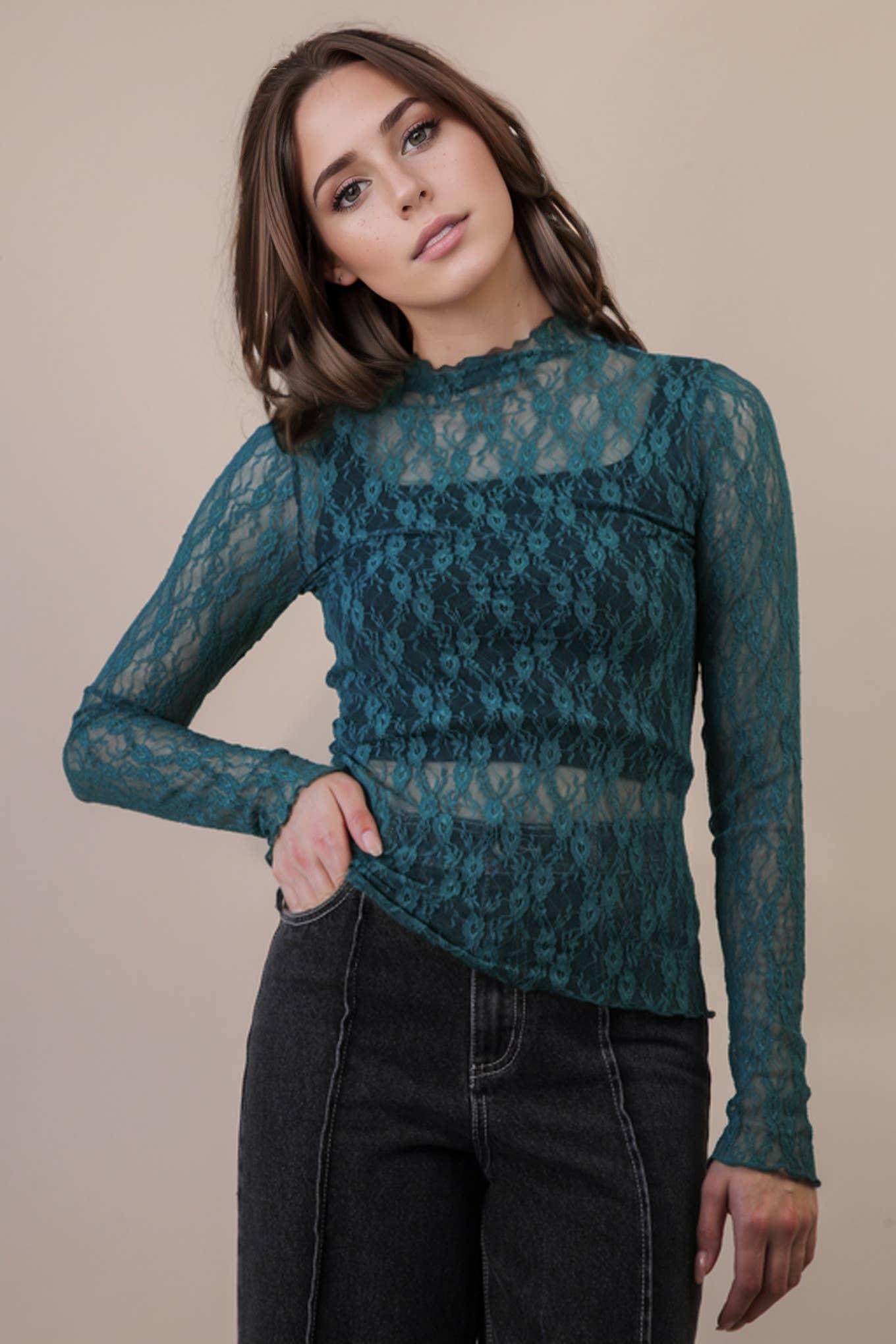Fitted Sheer Mesh Lace Knit Top: CHAMPAGNE