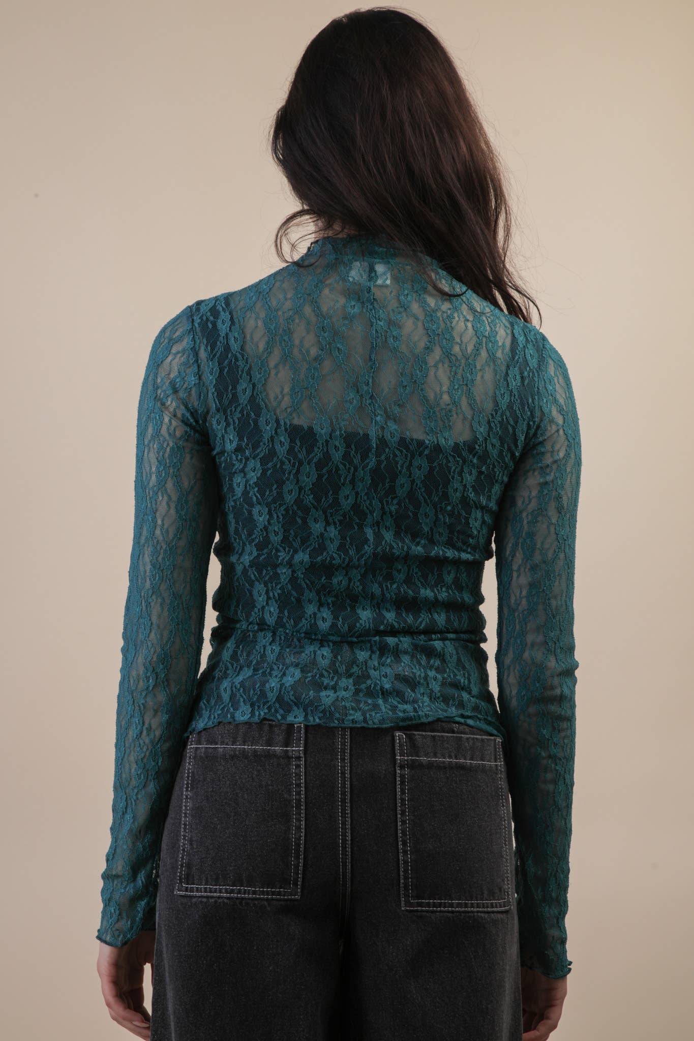 Fitted Sheer Mesh Lace Knit Top: CHAMPAGNE
