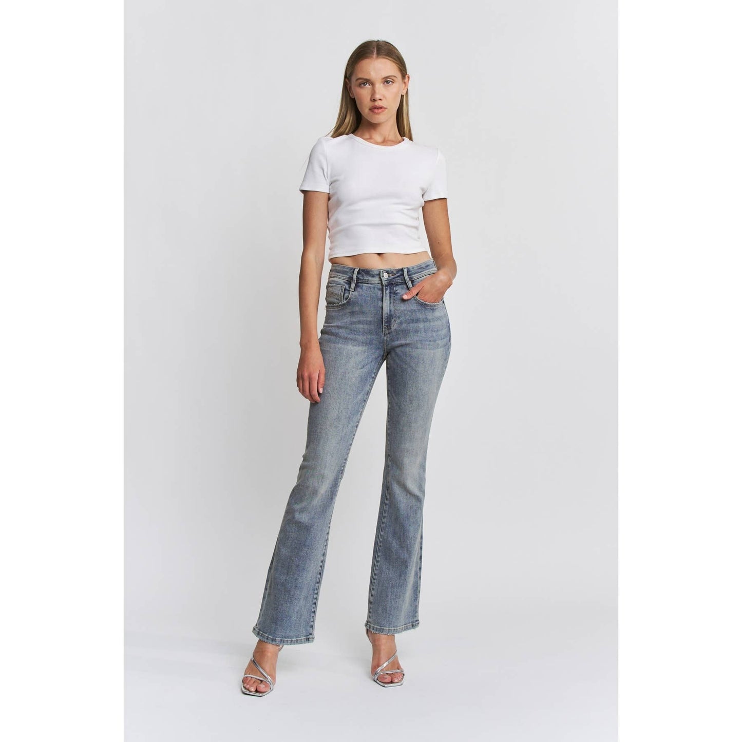MICA: MID RISE BOOTCUT JEANS