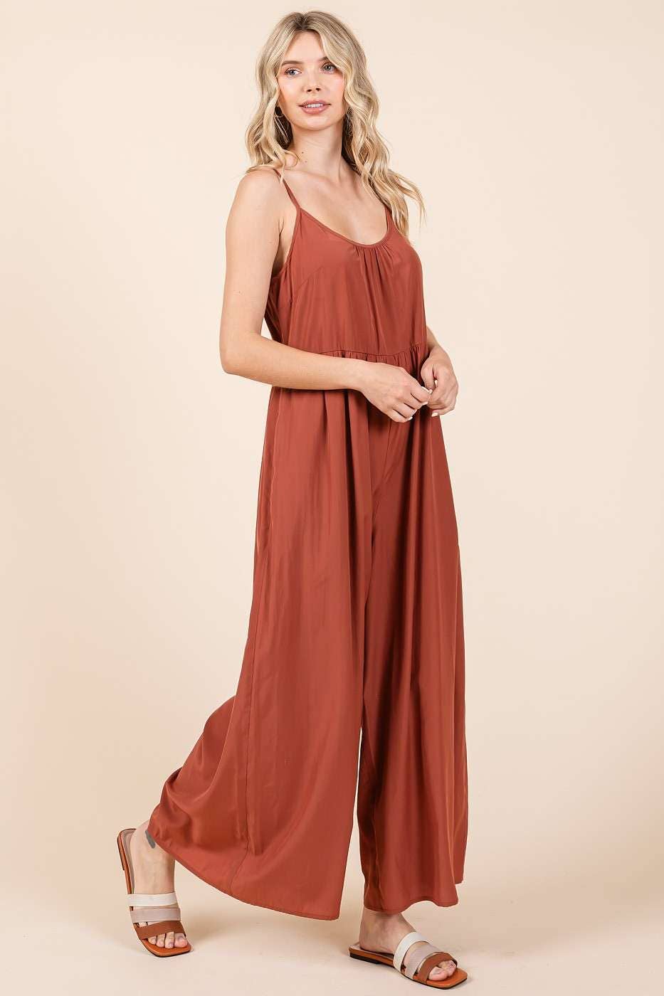 WIDE LEG SCOOP NECK JUMPSUIT