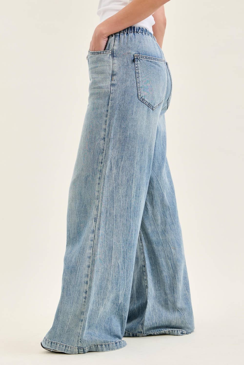 Judy Blue Palazzo Featherweight Jeans