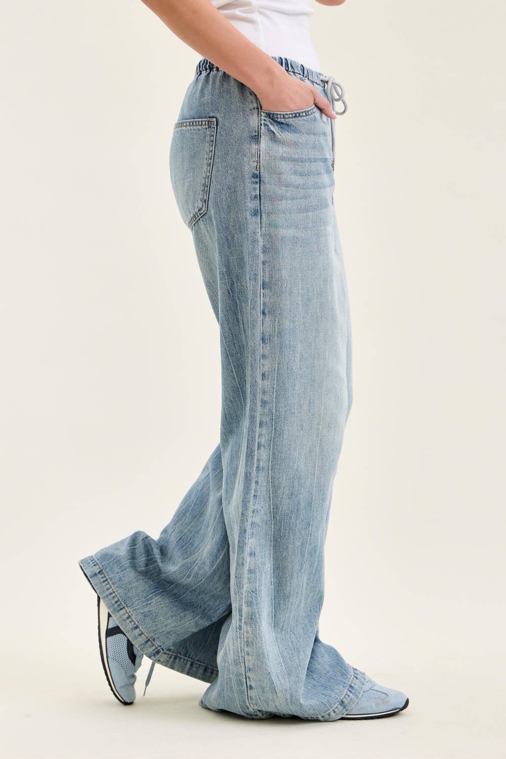 Judy Blue Palazzo Featherweight Jeans