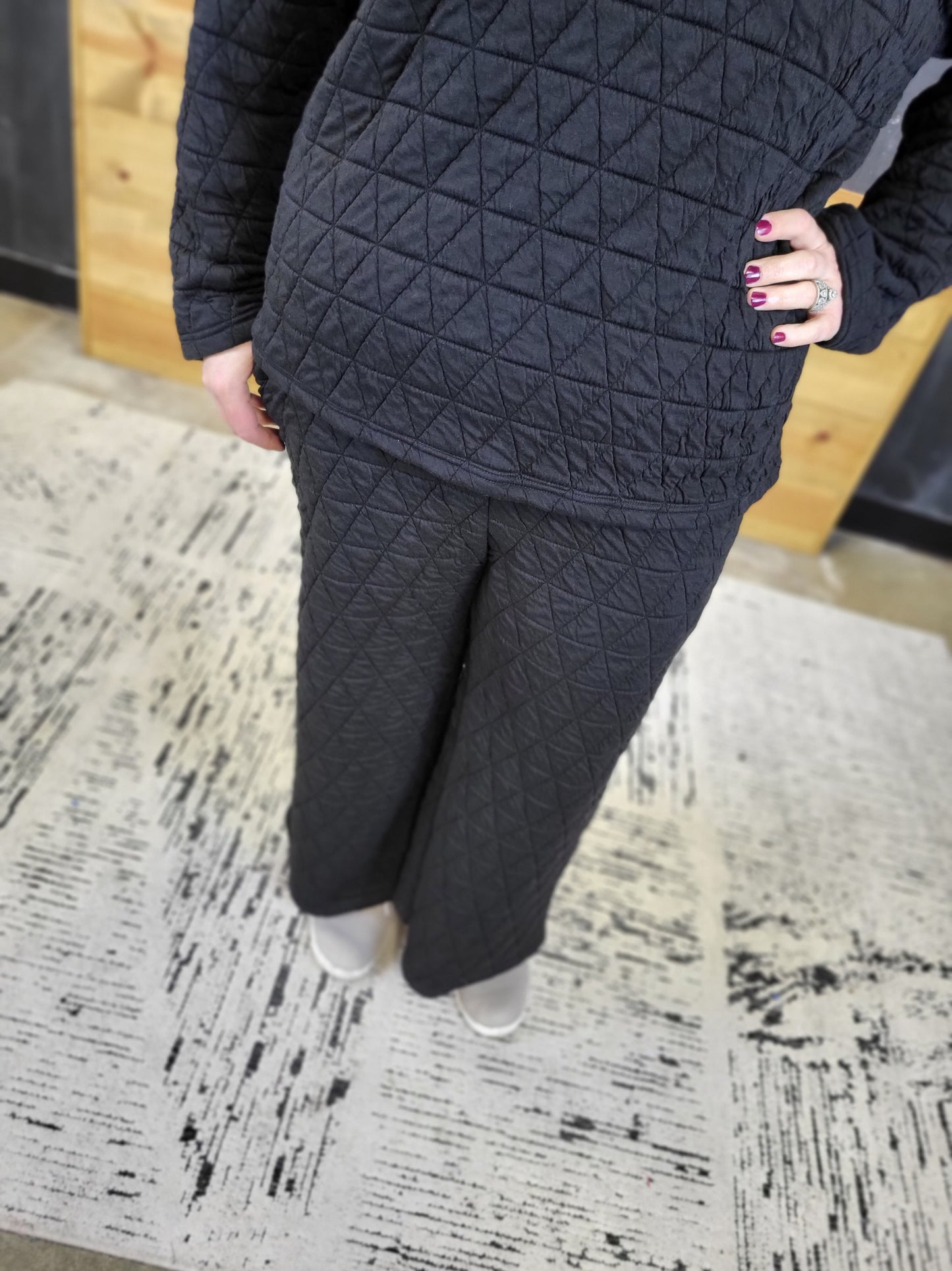 Black Quilted Lounge Set